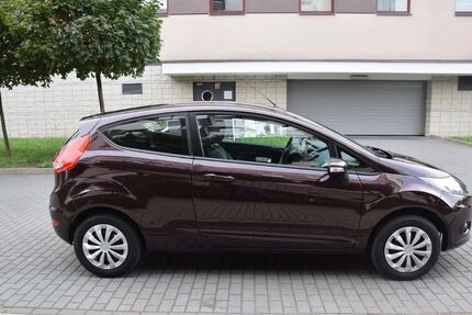 Ford Fiesta 127.922 km 2.500 &euro; Erkrath 40699