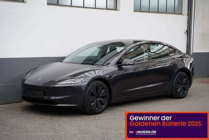 Tesla Model 3 64.077 km 33.750 &euro; Mönchengladbach 41236