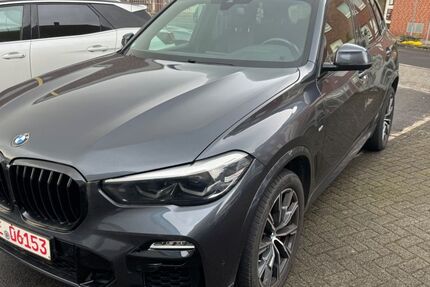BMW X5 156.000 km 42.990 &euro; Neuss 41462