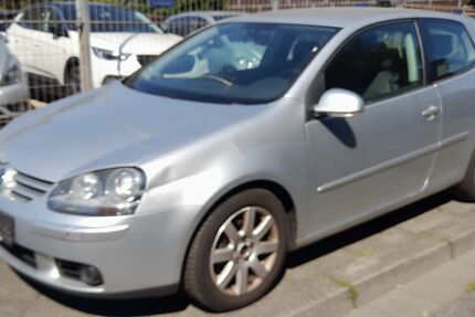 VW Golf 242.000 km 1.000 &euro; Mönchengladbach - Odenkirchen 41199