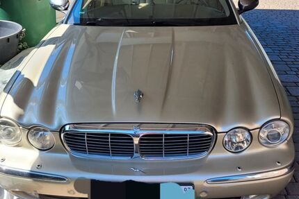 Jaguar Andere 196.000 km 9.000 &euro; Mönchengladbach 41238