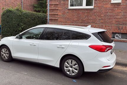 Ford Focus 128.000 km 9.500 &euro; Krefeld 47829