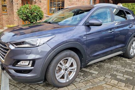 Hyundai TUCSON 101.000 km 18.900 &euro; Erkelenz 41812
