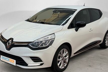 Renault Clio 58.548 km 10.696 &euro; Moers 47445