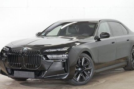 BMW i7 2.003 km 117.750 &euro; Mülheim 45472