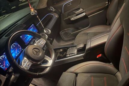 Mercedes-Benz GLB 200 35.000 km 33.000 &euro; neuss 41469