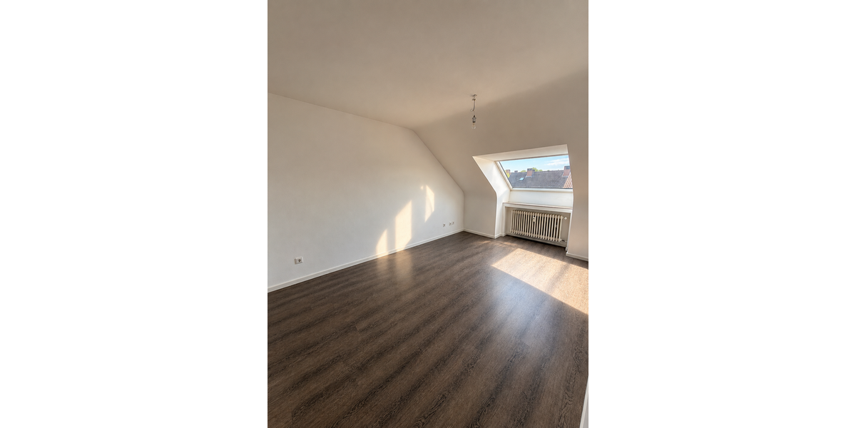 Etagenwohnung Düsseldorf Oberbilk - 1 Zimmer, 32 m&sup2;, 590&euro; | Angebot:27493407