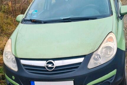 Opel Corsa 188.000 km 1.500 &euro; Düsseldorf 40599