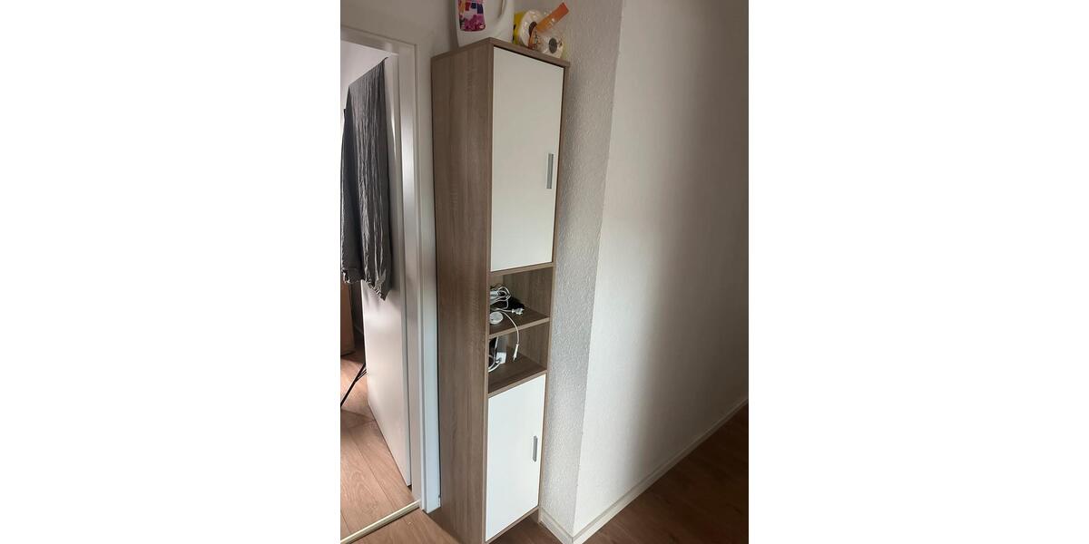 Dachgeschoßwohnung Krefeld - 2 Zimmer, 80 m&sup2;, 745&euro; | Angebot:27553891
