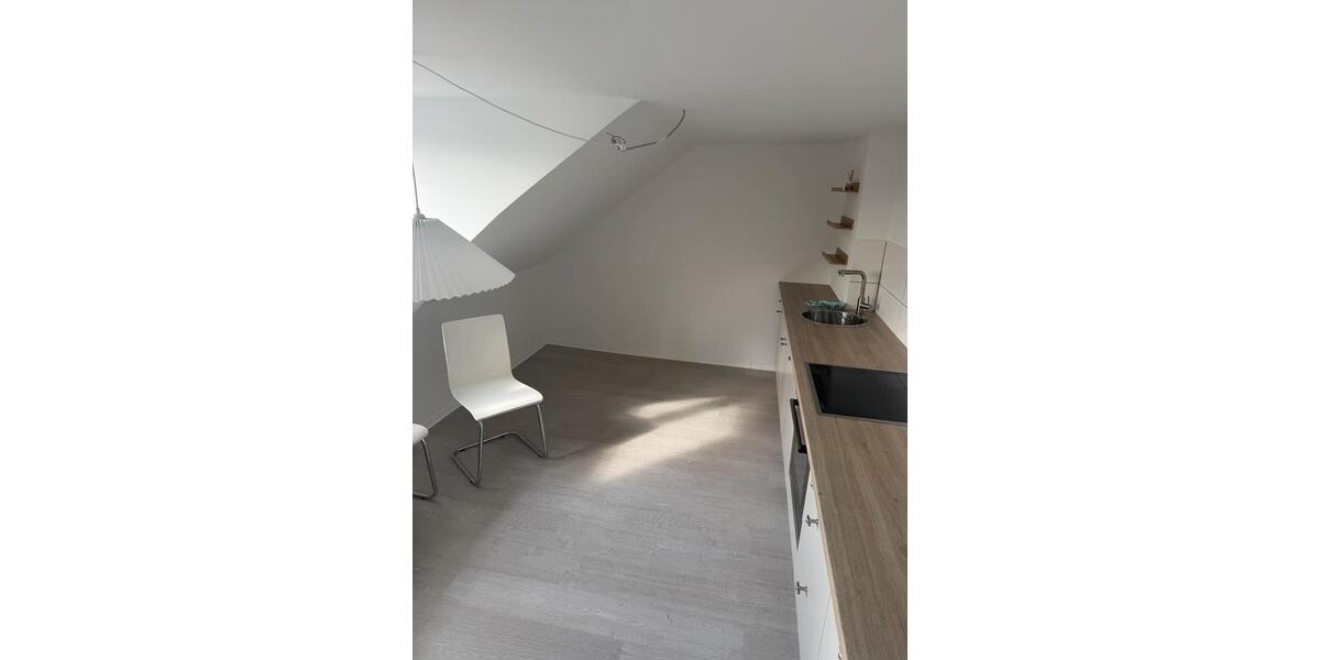 Dachgeschoßwohnung Kempen - 2 Zimmer, 68 m&sup2;, 800&euro; | Angebot:27567649