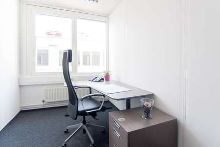 Gewerbeobjekt Düsseldorf Stadtbezirk 8 - 430&euro; | Angebot:27510991