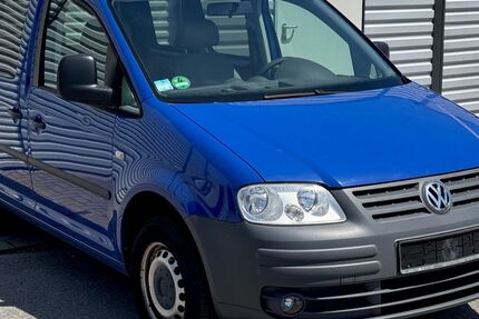VW Caddy 147.127 km 5.490 &euro; Solingen 42719