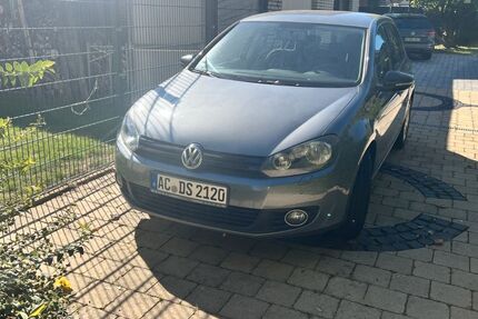 VW Golf 135.868 km 7.990 &euro; Bedburg 50181