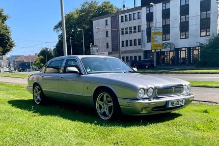 Jaguar XJ8 57.000 km 24.900 &euro; Ratingen 40885