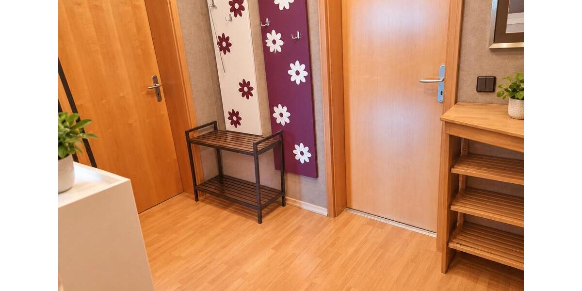 Dachgeschoßwohnung Solingen - 2 Zimmer, 57 m&sup2;, 160.000&euro; | Angebot:27505492