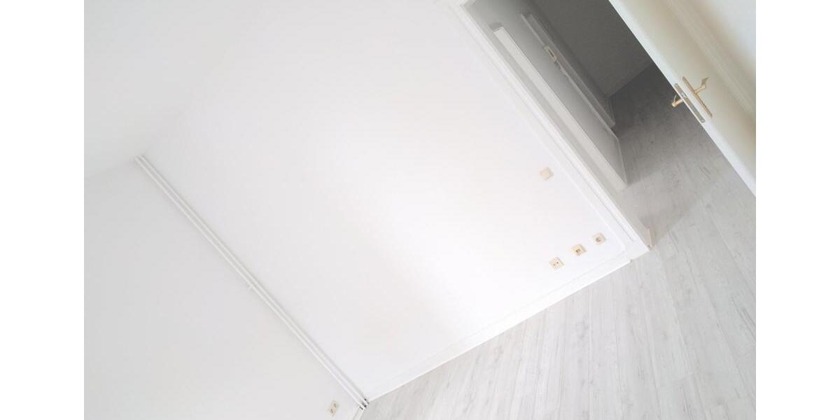 Etagenwohnung Duisburg Rheinhausen - 4 Zimmer, 128 m&sup2;, 1.090&euro; | Angebot:27553710