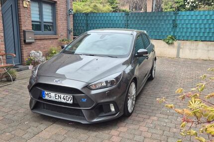 Ford Focus 67.943 km 28.299 &euro; Mönchengladbach 41239