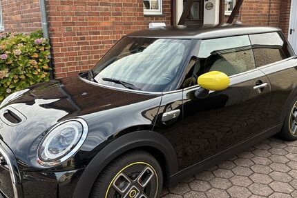 Mini Cooper SE 27.500 km 19.250 &euro; Willich 47877