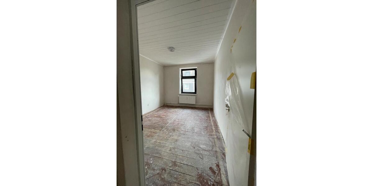 Etagenwohnung Duisburg Duisburg-Mitte - 4 Zimmer, 95 m&sup2;, 740&euro; | Angebot:27567646