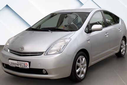 Toyota Prius 104.191 km 7.990 &euro; Düsseldorf 40231