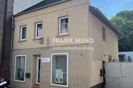 Haus Mönchengladbach-Wickrath Wickrath - 4 Zimmer, 134 m&sup2;, 160.000&euro; | Angebot:26947284