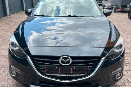 Mazda 3 122.000 km 5.500 &euro; Duisburg 47239
