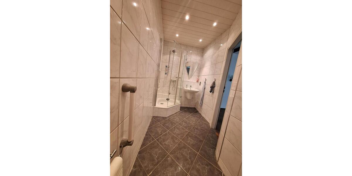 Reihenhaus Krefeld Dießem - 4 Zimmer, 120 m&sup2;, 320.000&euro; | Angebot:27533538