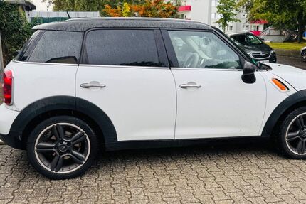 Mini One Clubman 157.000 km 5.900 &euro; Mönchengladbach 41239