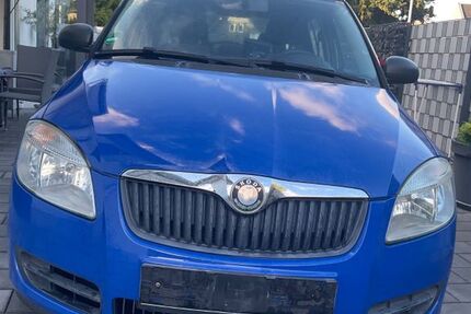 Skoda Fabia 208.000 km 2.450 &euro; Leverkusen 51381