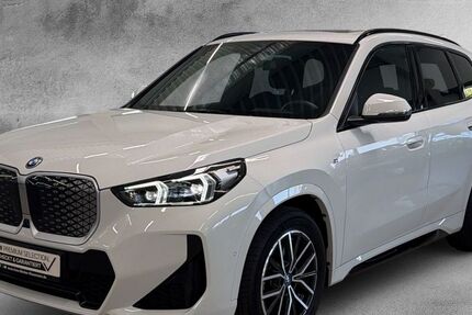 BMW iX1 15.777 km 51.690 &euro; Krefeld 47800
