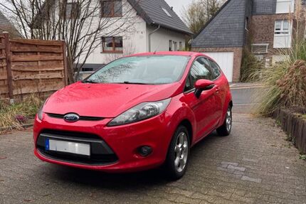 Ford Fiesta 107.500 km 3.000 &euro; Leichlingen 42799