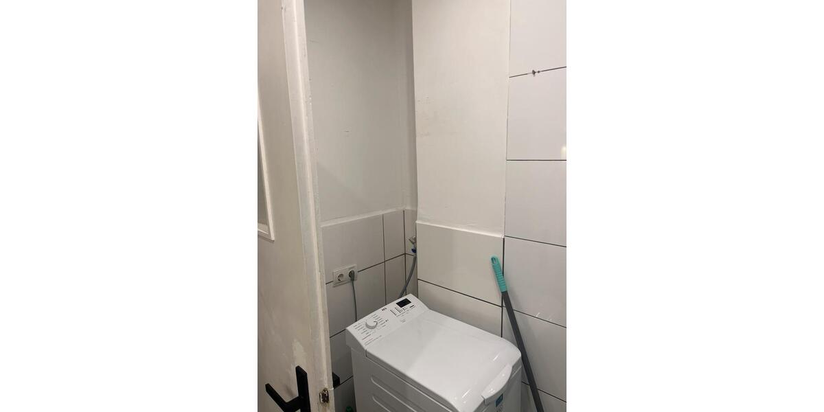 Etagenwohnung Duisburg Duisburg-Mitte - 1 Zimmer, 20 m&sup2;, 550&euro; | Angebot:27553892