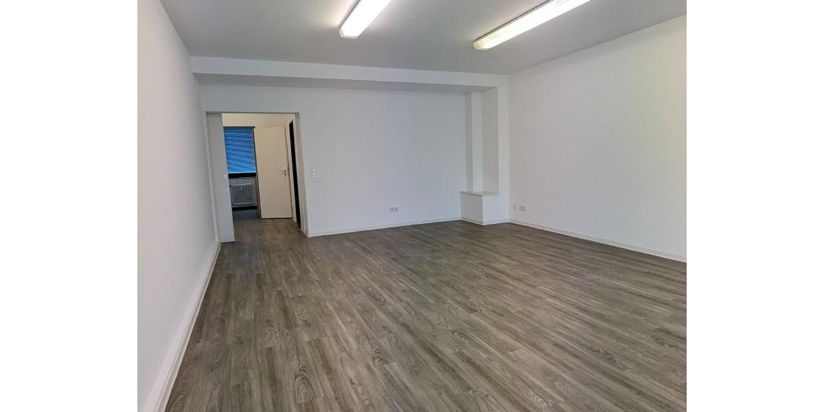 Gewerbeobjekt Düsseldorf Stadtbezirk 8 - 1.300&euro; | Angebot:19441848