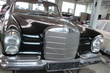 Mercedes-Benz 220 110.850 km 59.990 &euro; Bergheim 50126