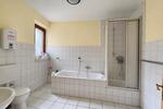 Etagenwohnung Krefeld - 2 Zimmer, 75 m&sup2;, 800&euro; | Angebot:27541604