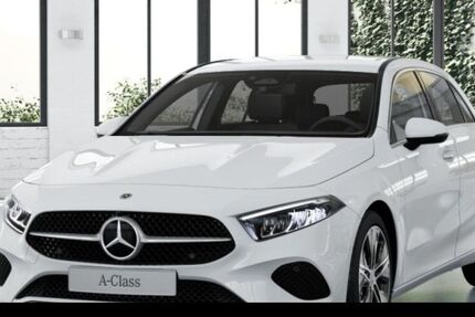 Mercedes-Benz A 200 9.900 km 37.490 &euro; Düsseldorf 40470