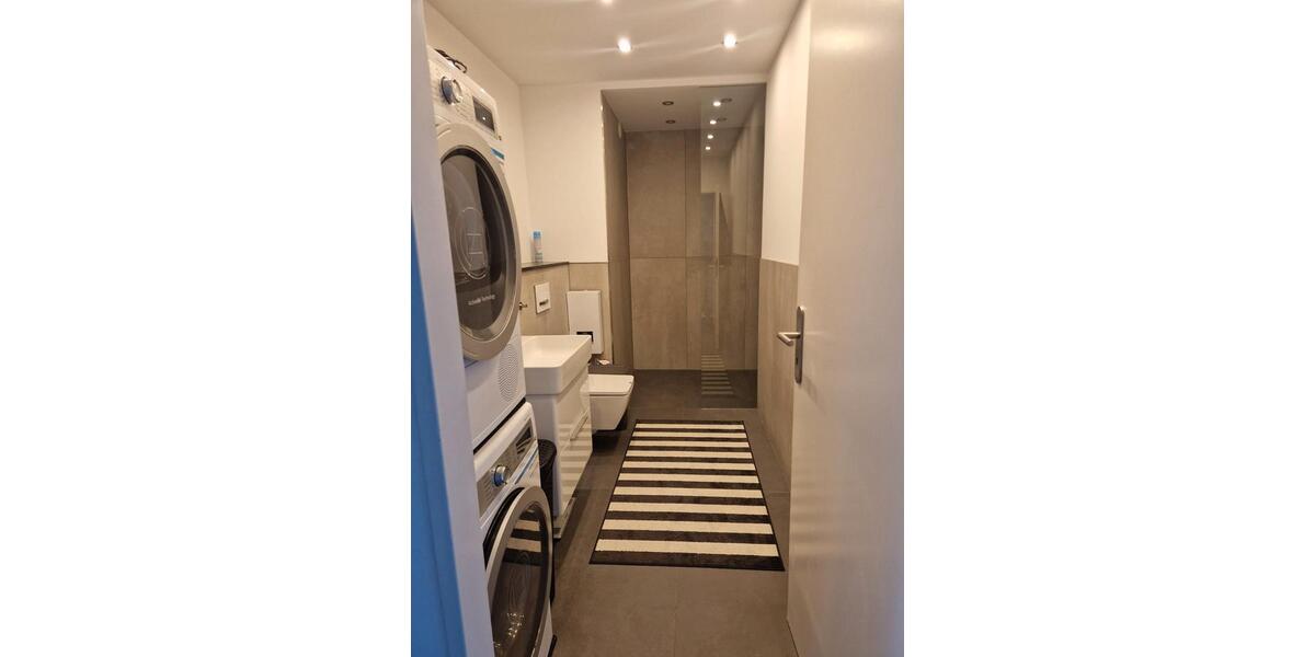 Dachgeschoßwohnung Erkrath - 2 Zimmer, 54 m&sup2;, 870&euro; | Angebot:27544281