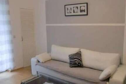 Zimmer Düsseldorf Düsseltal - 1 Zimmer, 1.350&euro; | Angebot:27558003
