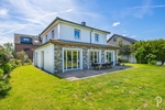 Repräsentatives Einfamilienhaus mit großem Garten. Ein sonniges Paradies mit 4-5 Zimmer für Familien - Einfamilienhaus Jüchen | Angebot:27566533