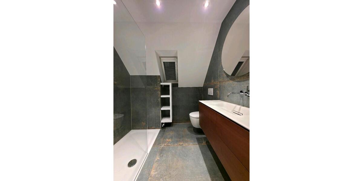 Dachgeschoßwohnung Kaarst - 1 Zimmer, 45 m&sup2;, 750&euro; | Angebot:27569842