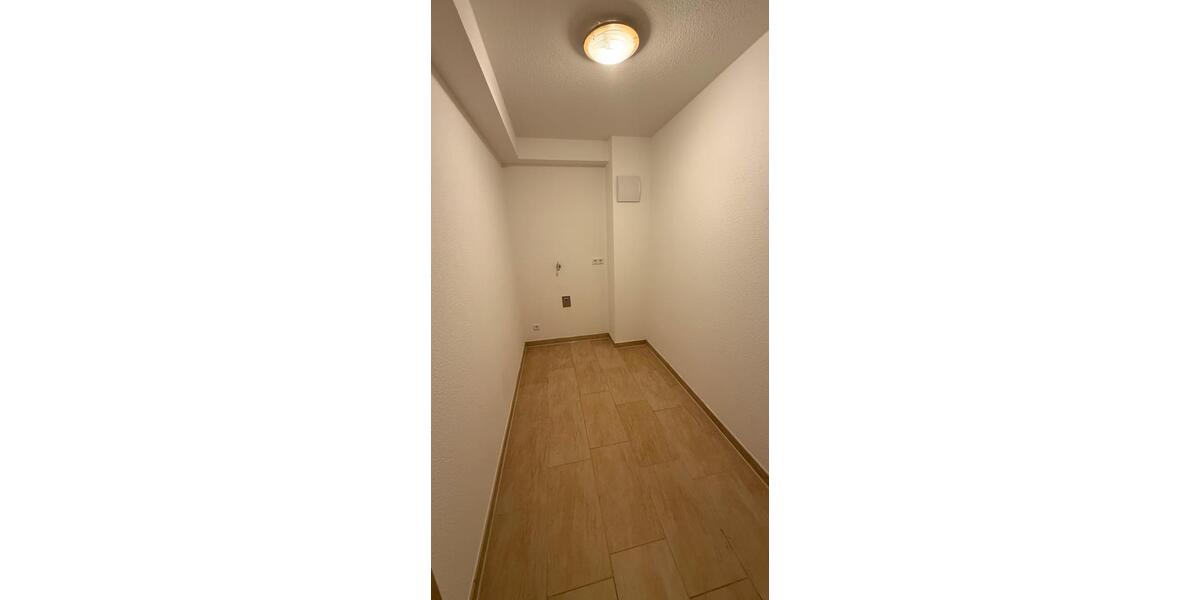 Etagenwohnung Moers - 2 Zimmer, 70 m&sup2;, 329.000&euro; | Angebot:27513370