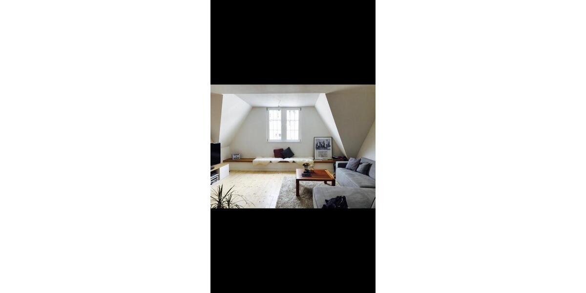 Dachgeschoßwohnung Mönchengladbach - 3.5 Zimmer, 103 m&sup2;, 1.250&euro; | Angebot:27539462