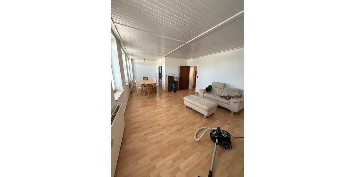 Etagenwohnung Krefeld Benrad - 2 Zimmer, 65 m&sup2;, 700&euro; | Angebot:27539328
