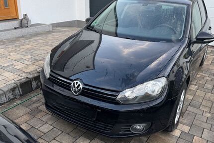 VW Golf 174.000 km 5.500 &euro; Langenfeld 40764