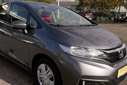 Honda Jazz 48.800 km 13.980 &euro; Düsseldorf 40233