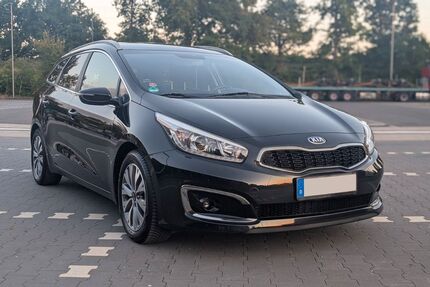 Kia ceed Sportswagon 94.700 km 10.900 &euro; Krefeld 47800