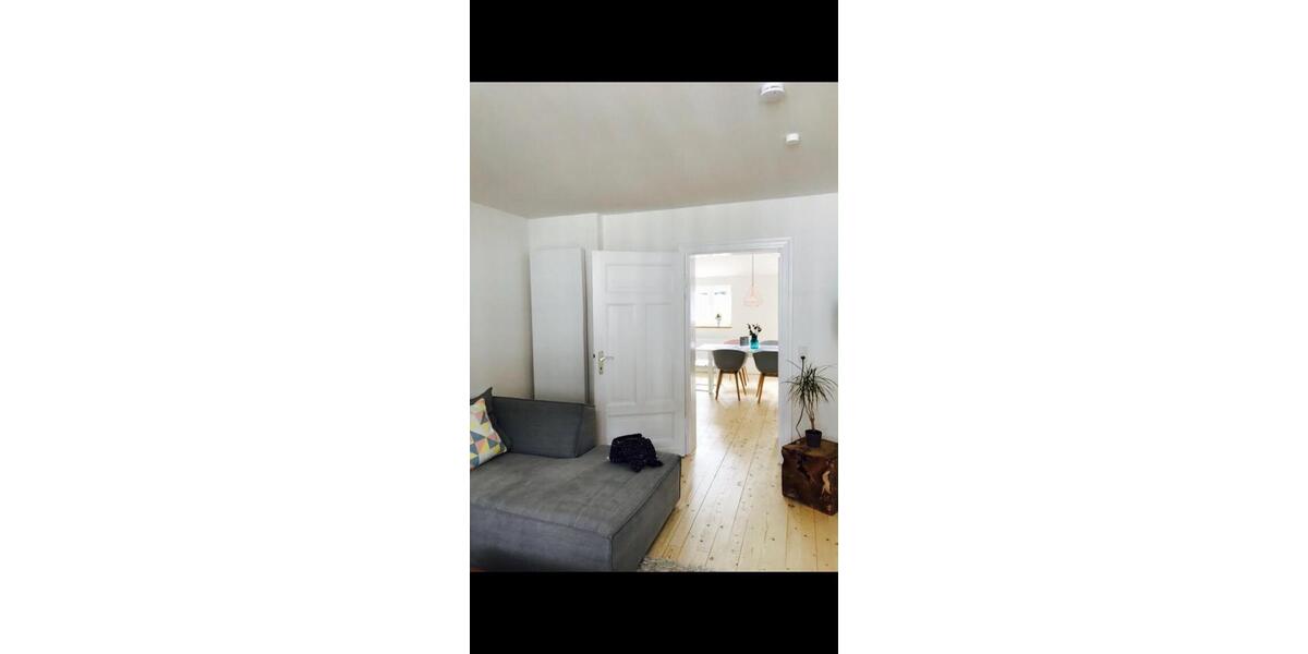 Dachgeschoßwohnung Mönchengladbach - 3.5 Zimmer, 103 m&sup2;, 1.250&euro; | Angebot:27539462