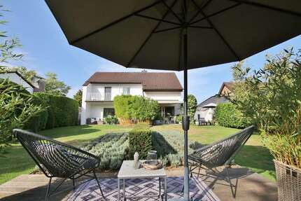 Haus Mönchengladbach - Wickrath Wickrath - 5 Zimmer, 180 m&sup2;, 776.000&euro; | Angebot:27432814