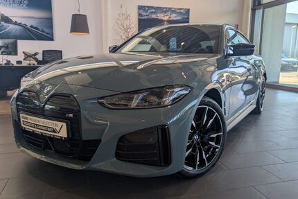 BMW i4 27.439 km 58.970 &euro; Duisburg 47119