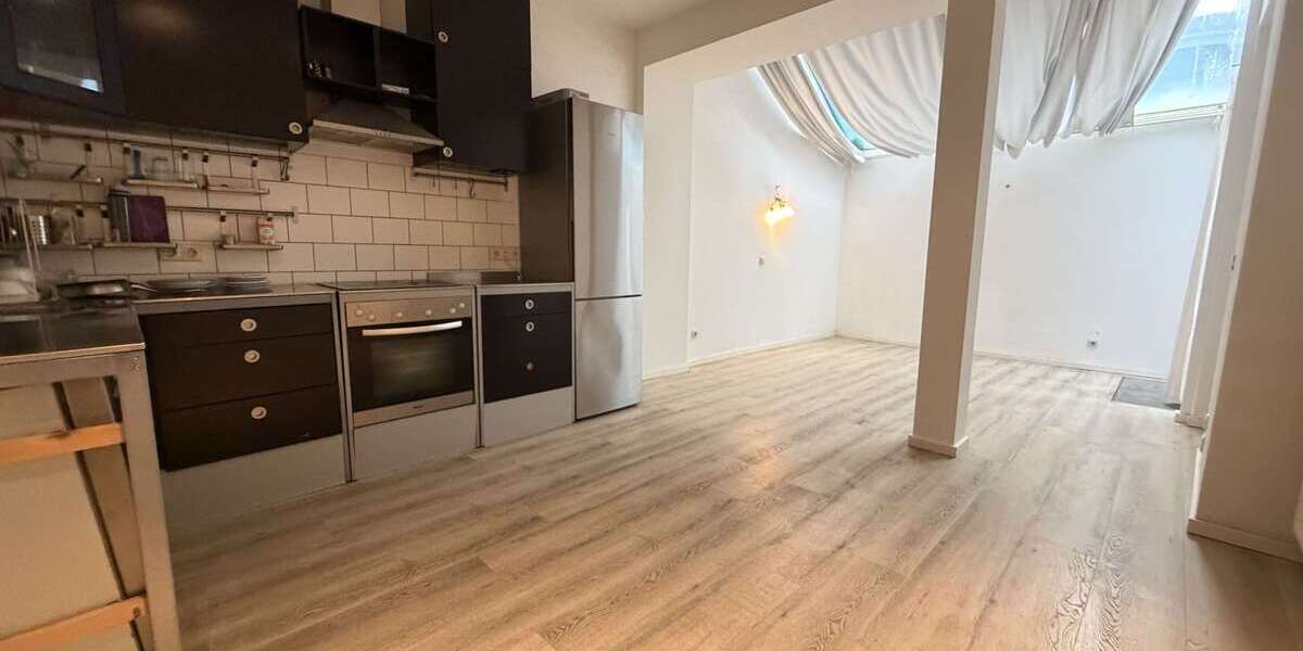 Etagenwohnung Düsseldorf Oberbilk - 2 Zimmer, 55 m&sup2;, 750&euro; | Angebot:27543964